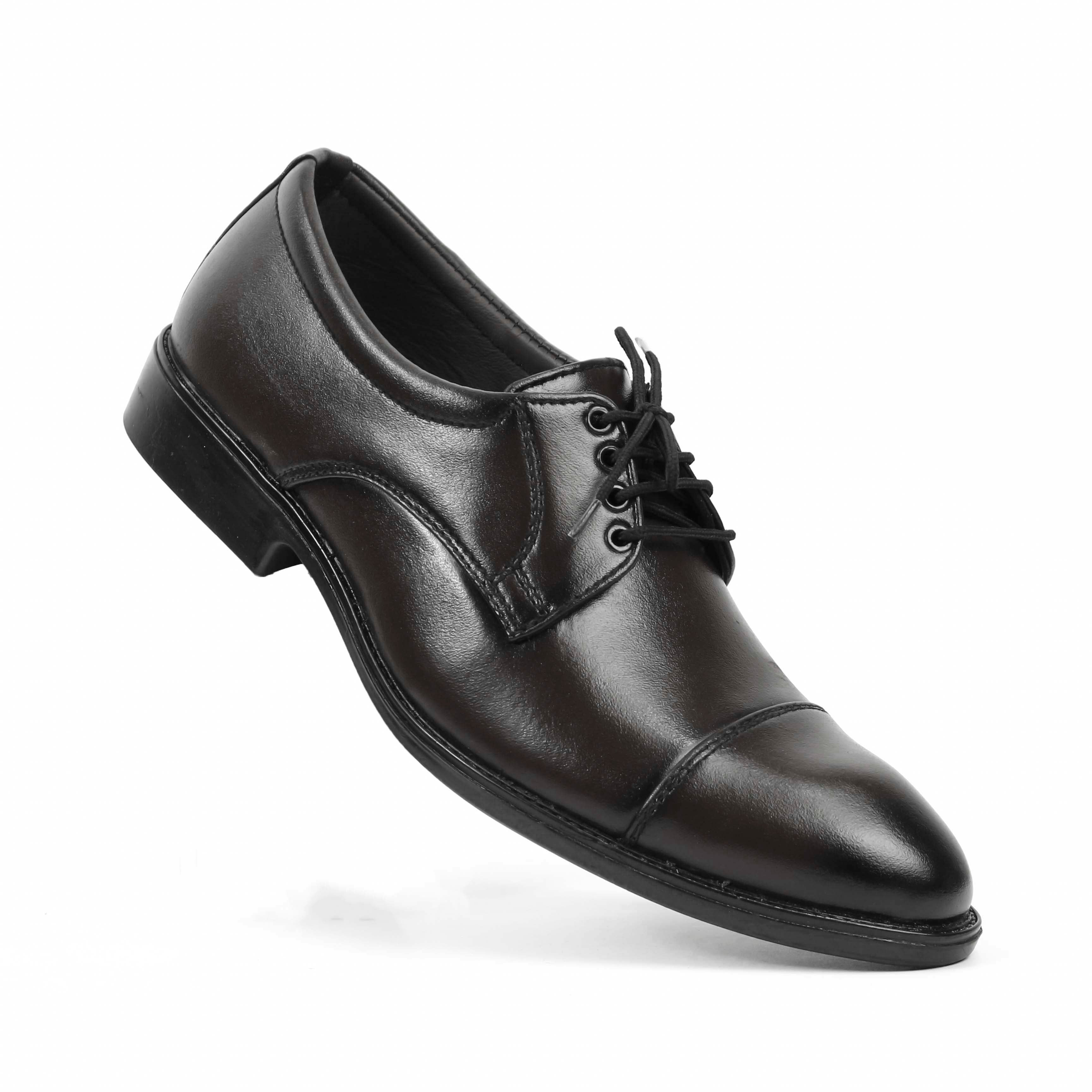 Buy Leather Upper Men's Formal Lace-Up Shoes - Oxfard Shape in Rubber Sole