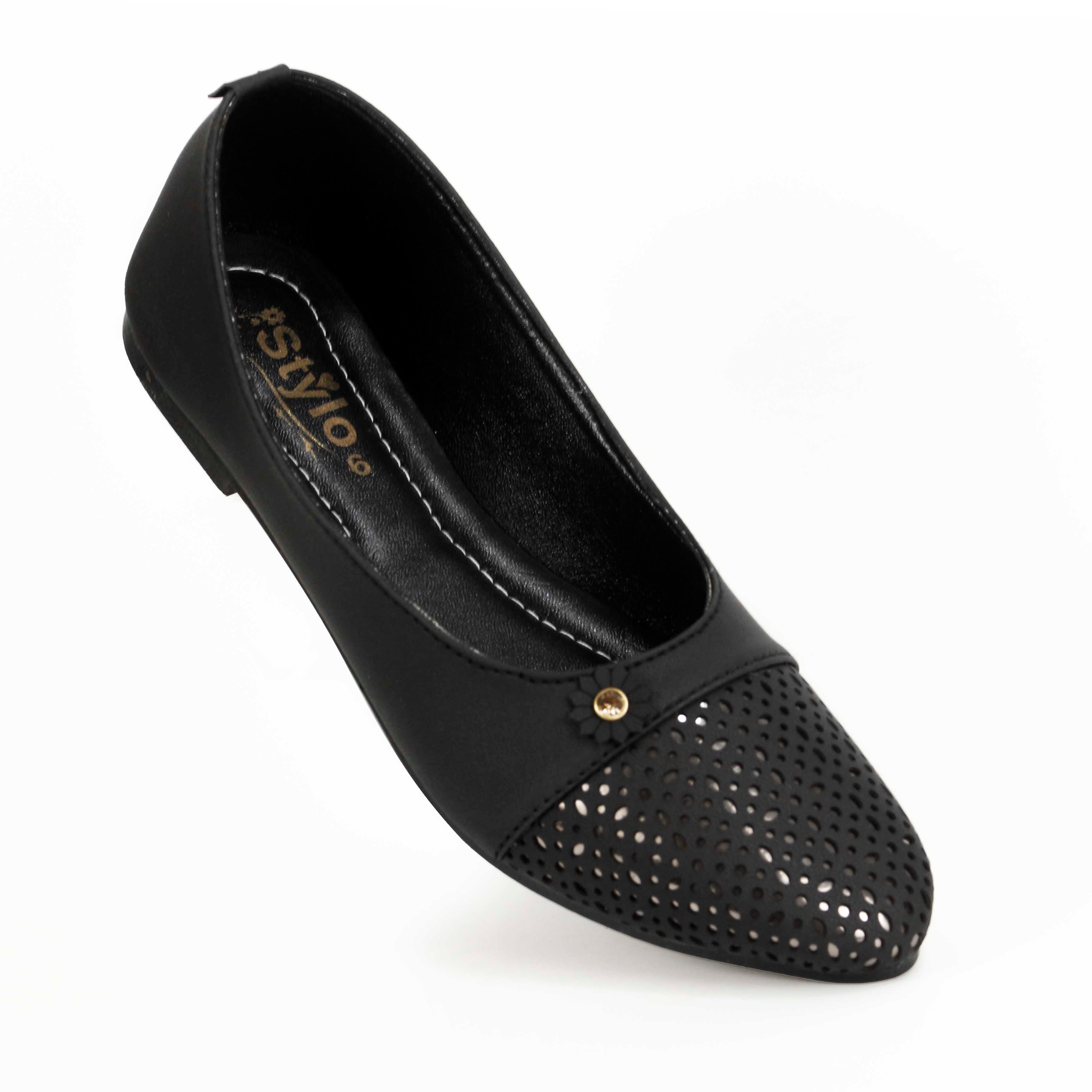 Women's Elegant Flats - Stylish Perforated Design with Synthetic Leather Pumps For Girls