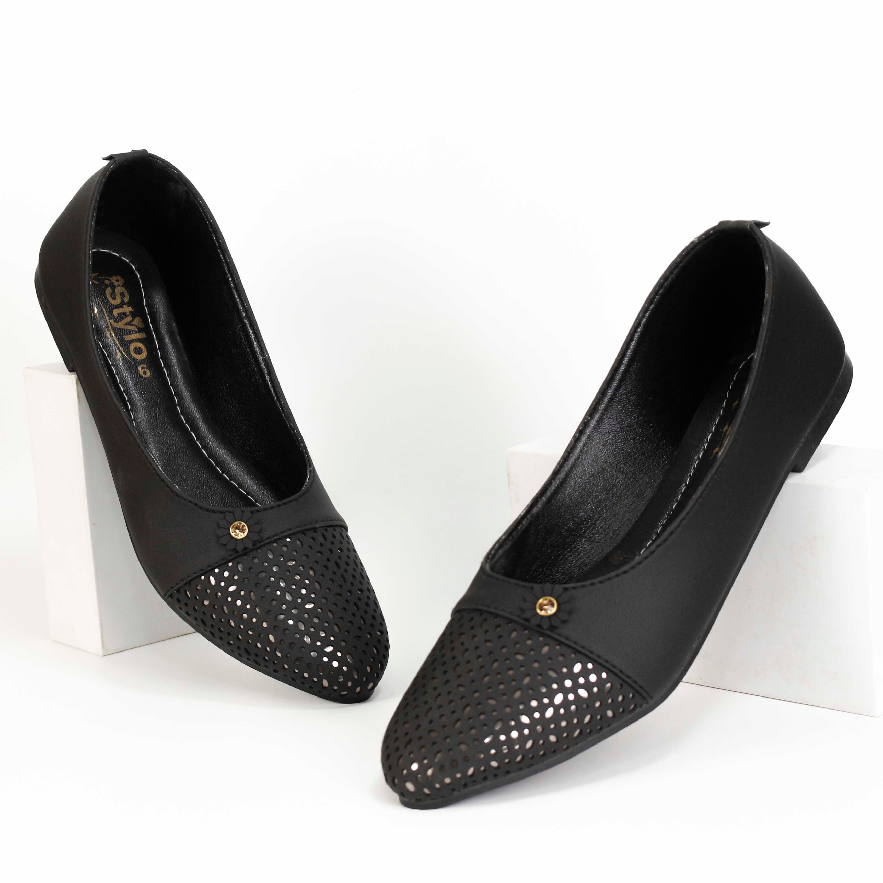 Women's Elegant Flats - Stylish Perforated Design with Synthetic Leather Pumps For Girls